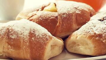 Colazione preparata su ordinazione inclusa, servita tutte le mattine