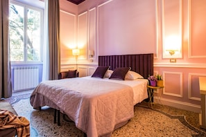 Double Room | Memory foam beds, minibar, in-room safe, desk - Hold Rome (Rome)