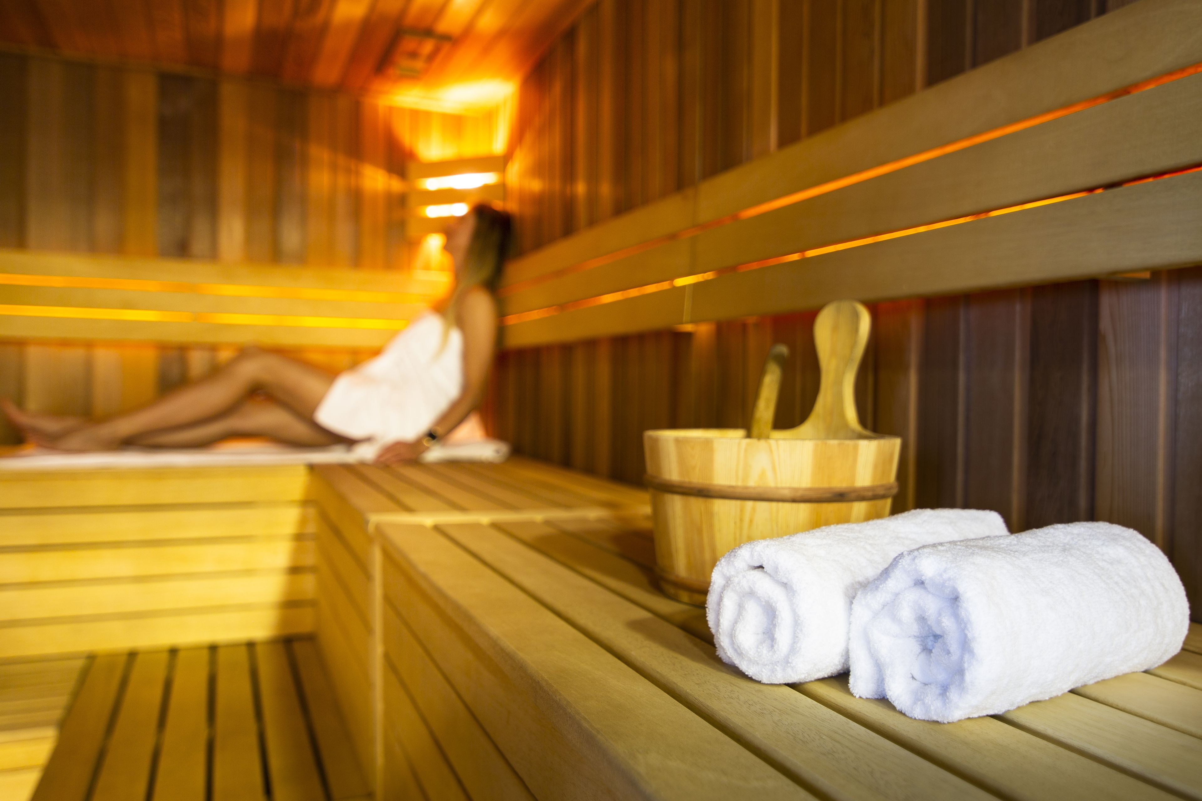 body treatments, aromatherapy, hot stone massages, body scrubs, facials