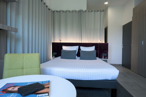 Coffres-forts dans les chambres, décoration personnalisée