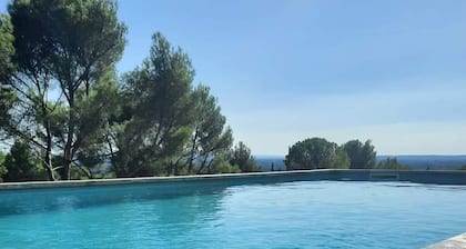 Exceptional view 4 km from l'isle/sorgue