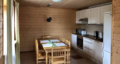 Chalet confortable sur un magnifique lac