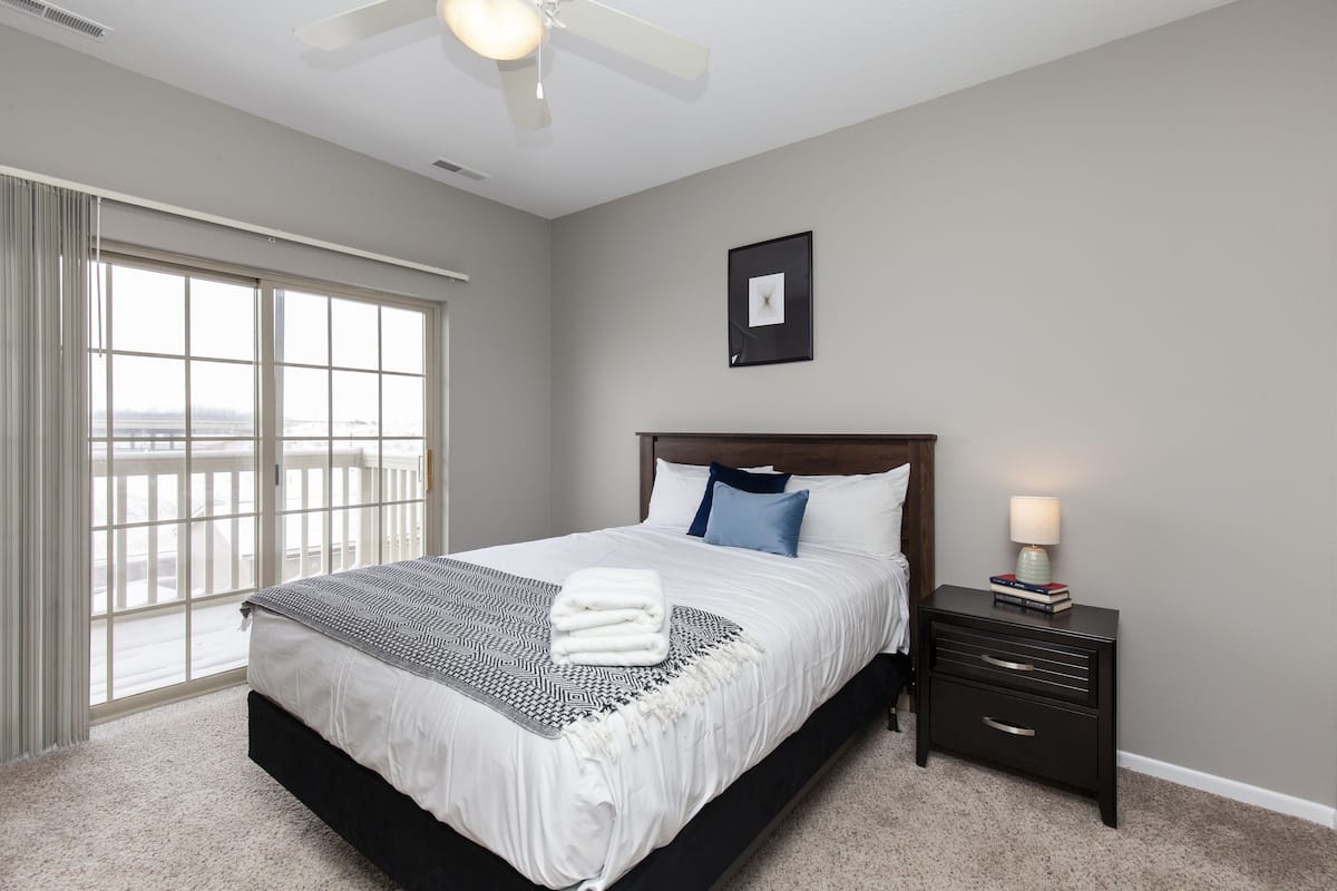 1 bedroom, iron/ironing board, free WiFi, bed sheets