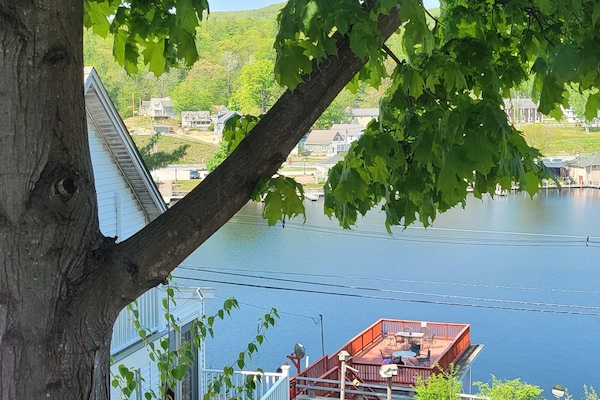 Enceinte de lâhĂ©bergement