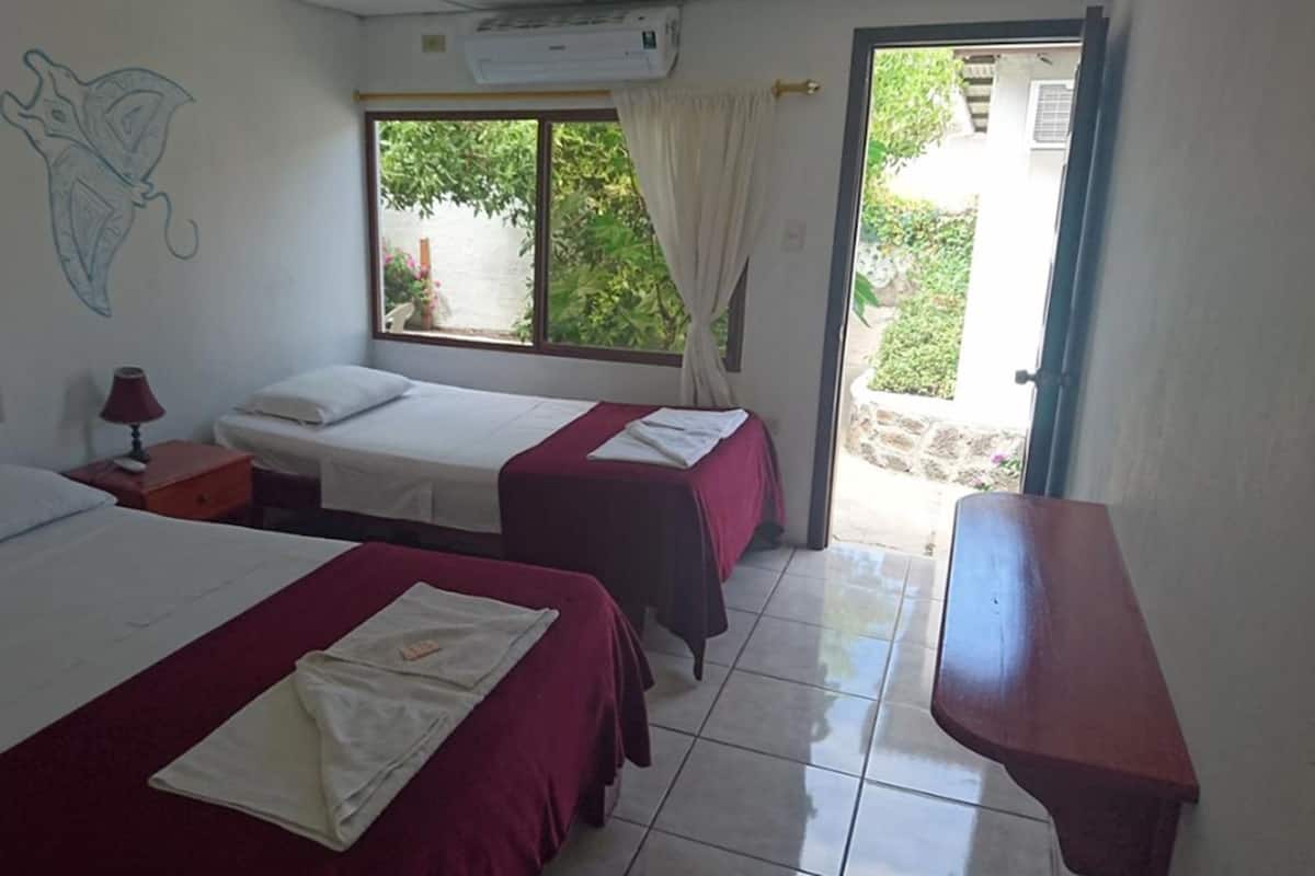 Triple Room | WiFi (free)