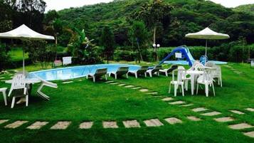 ์ผ์ธ ์์์ฅ, ์ผ๊ด์ ์์