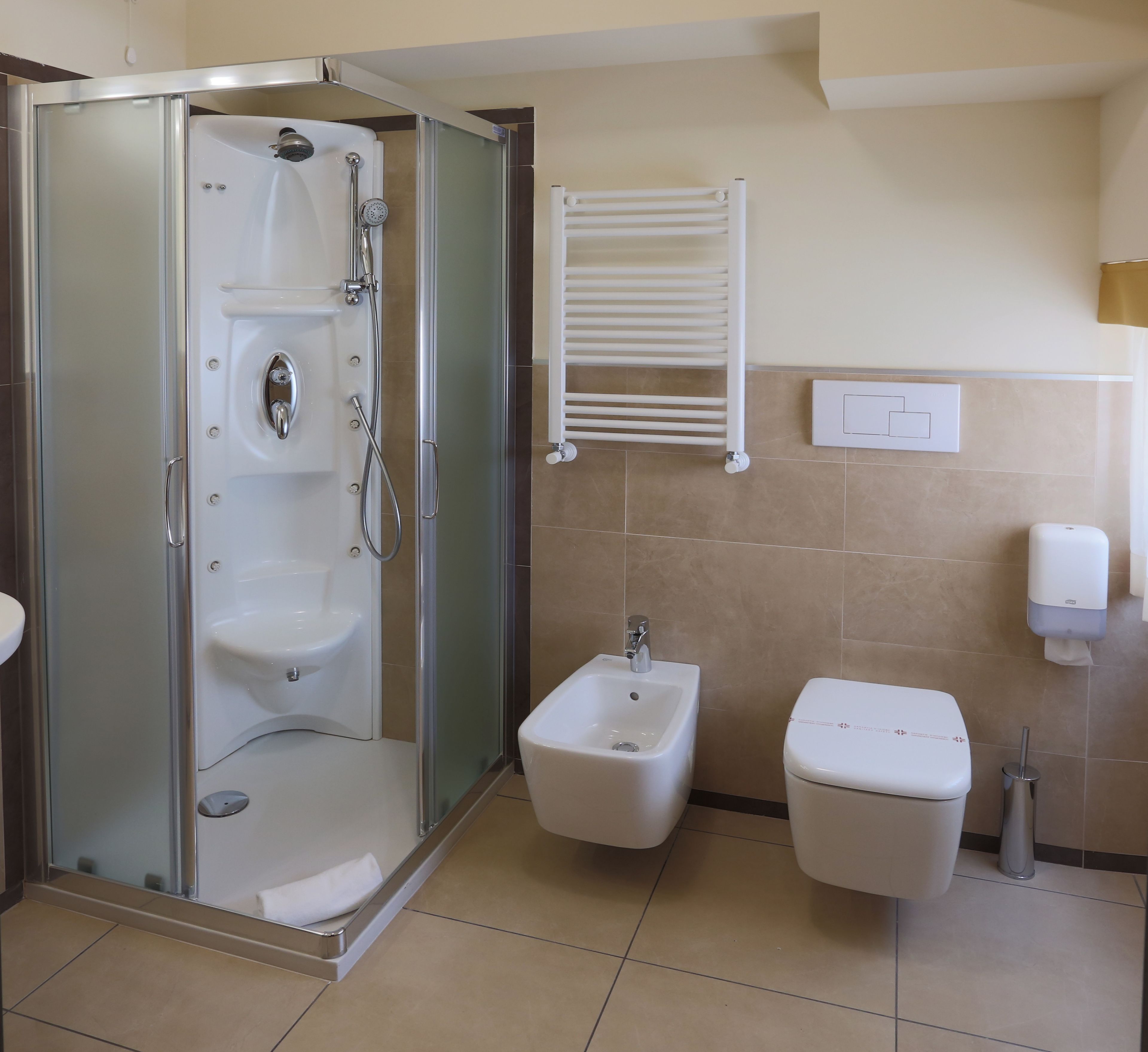 shower, free toiletries, hair dryer, slippers