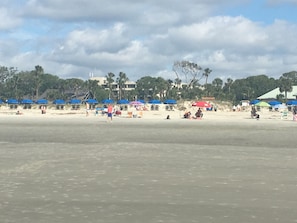 Una playa cerca