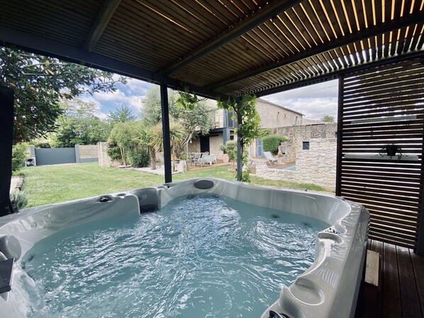 Exterior - Ô Chambre d'hôtes (Le Gua)