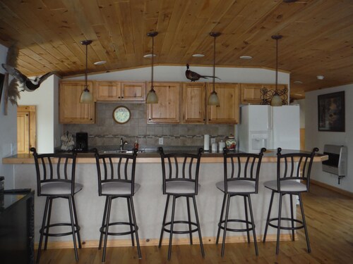 Northern Michigan "BirdhouseRetreat