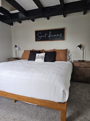 2 bedrooms, iron/ironing board, WiFi, bed sheets - Lancaster co. farmhouse in the heart of amish country (Christiana)