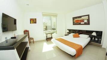 Standard Double Room, 1 Queen Bed, Non Smoking | Desk, free WiFi, bed sheets