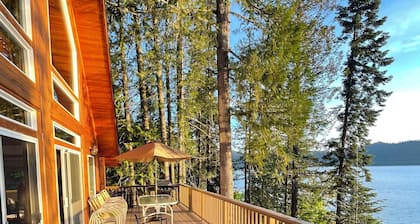 —Priest Lake Waterfront Escape—