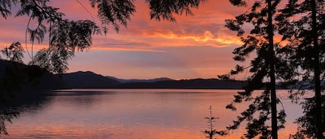 Plage, chaises longues