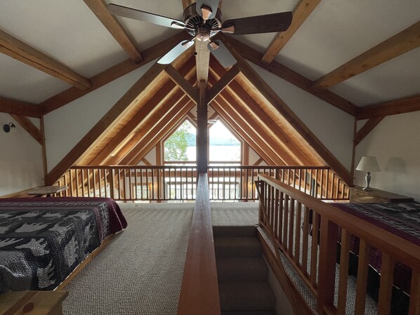 4 bedrooms, free WiFi, bed sheets