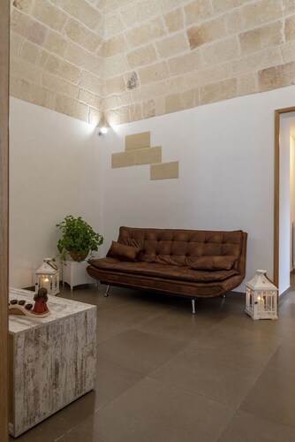 Seaside Apartment in Monopoli with 2 bedrooms with veranda