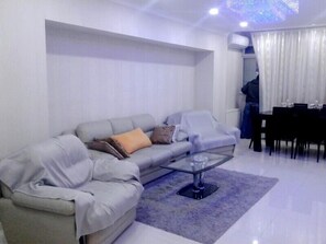 تفاصيل الفندق من الداخل