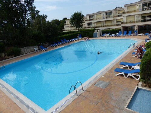 PROMO à saisir F2  4 pers St Raphaël > samedi 22 au 29 août 2026 -> 750€