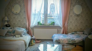 1 bedroom, iron/ironing board, WiFi