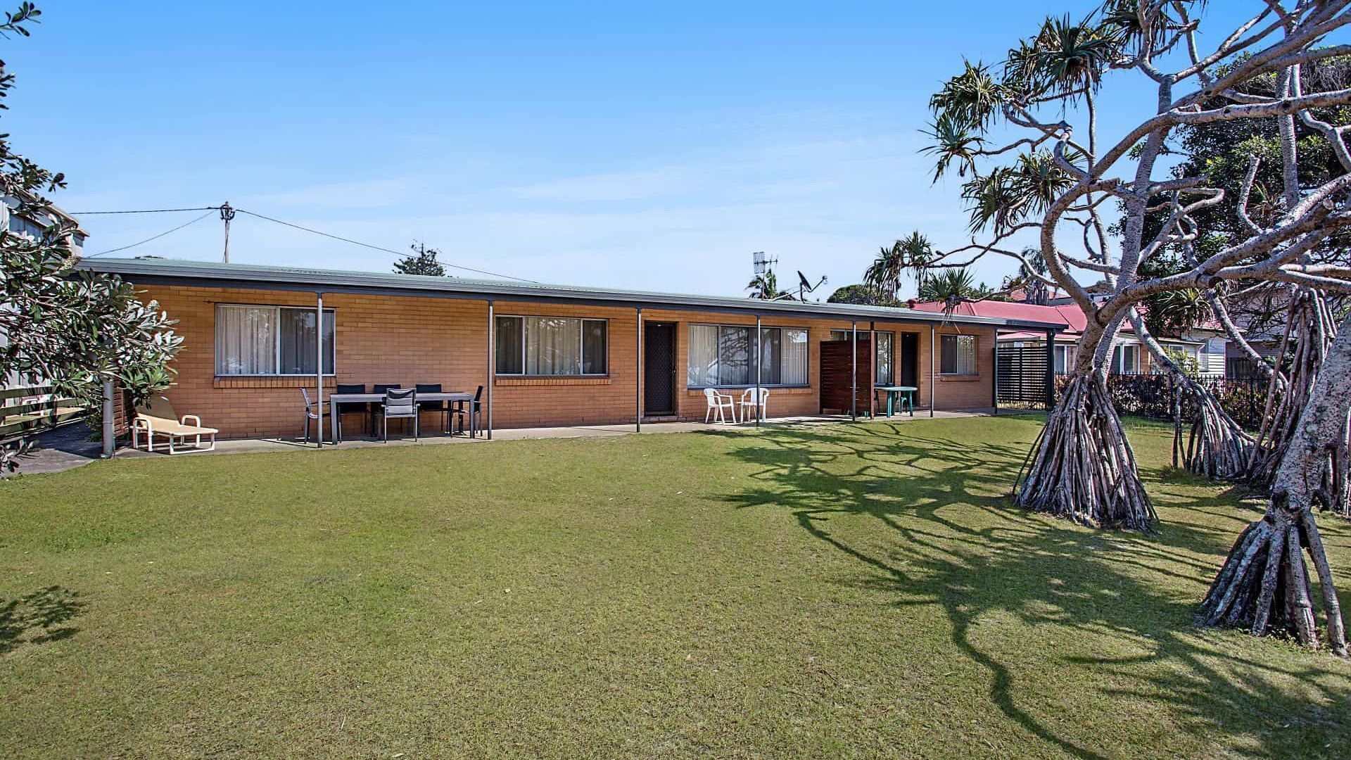 The Dreamery 1 - Absolute Beachfront Tugun — image 10