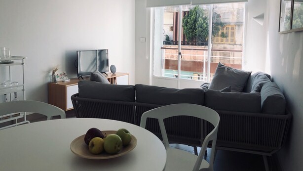 Living area - Light & Bright, Newly Renovated European Apartment (Beirut)