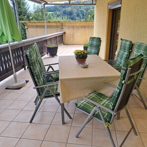 Outdoor dining - Holiday house Luise in Sebntz (Sebnitz)