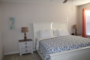 3 bedrooms, iron/ironing board, internet, bed sheets - CAN'T BEAT THIS LOCATION REALLY NICE HOME NEAR SUMTER LANDING THE VILLAGES FL (The Villages)