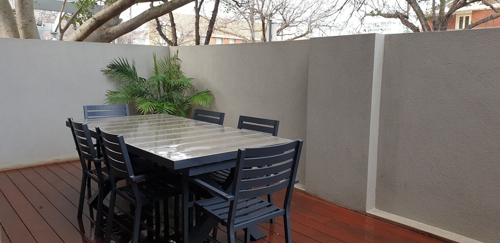 Highly rated 2 bedroom self contained apartment in a fantastic location — image 14