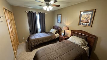 3 bedrooms, free WiFi, bed sheets