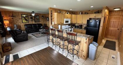 40 Creek Lodge North at Waubay Lake