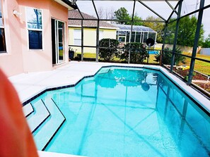 Piscine intérieure, piscine chauffée