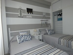 1 slaapkamer, een strijkplank/strijkijzer, gratis wifi, beddengoed