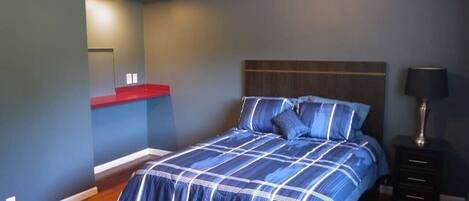 5 sovrum, skrivbord, strykjärn/strykbräda och wi-fi