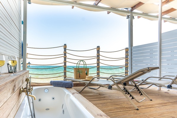 Dobbeltrom – deluxe, sjøvendt (Plus) | Terrasse/patio