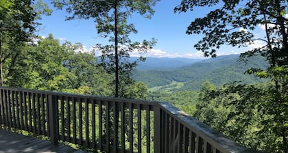 Great Mountain Views near Cherokee and Bryson City, NC w/ 1 BR, grill, & firepit