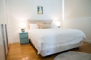 2 bedrooms