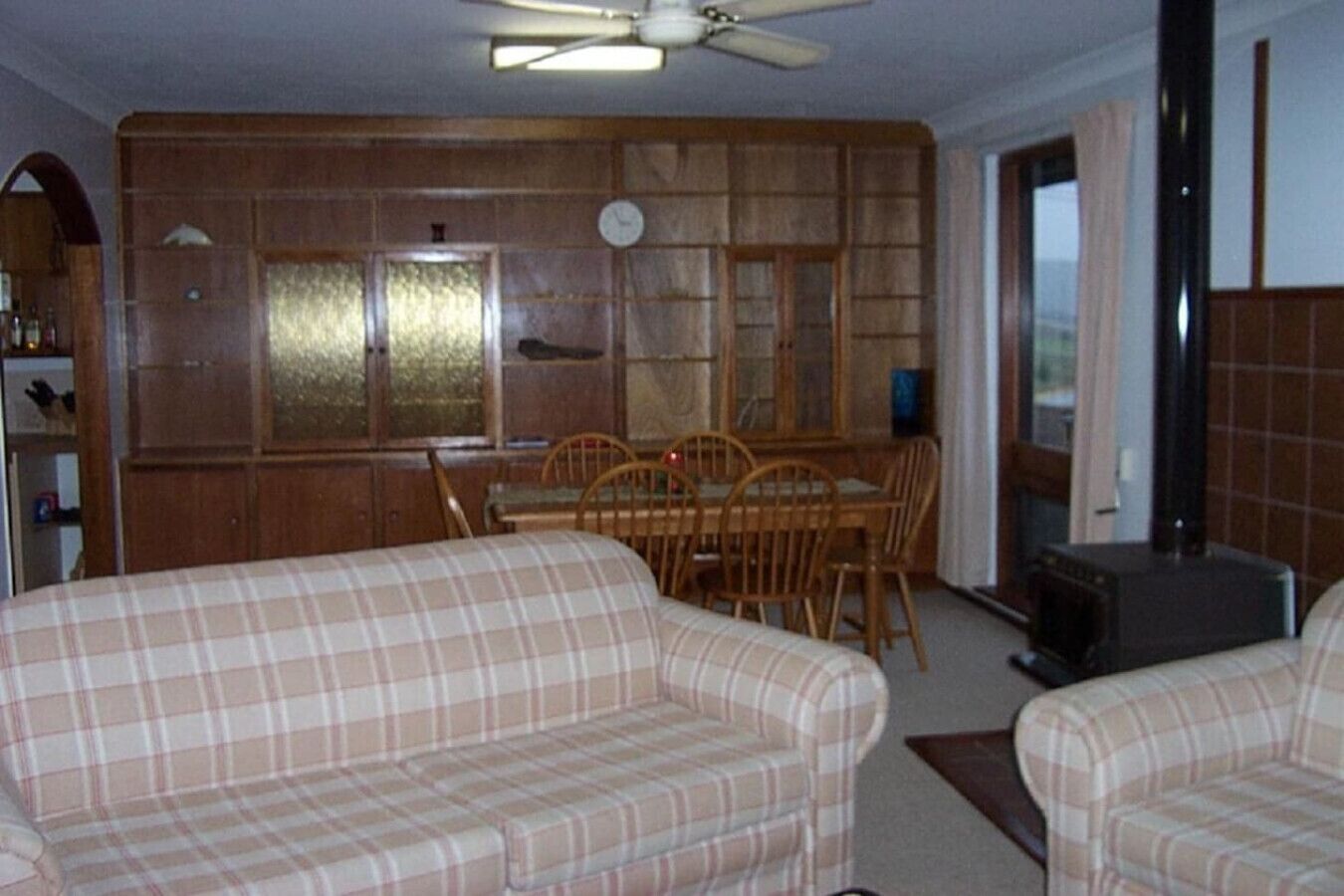 Fireplace, DVD player