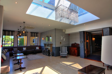 Lobby. The Devon Inn Hotel