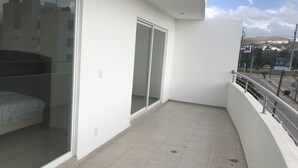 Executive Apartment, Multiple Beds, Park View, Executive Level | Balcony - Castellum Tangamanga Premium Aparthotel (San Luis Potosi)