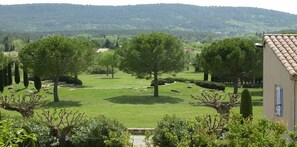 Property grounds - Duplex Apartment (2 Bedroom, Sleeps 4) (Villecroze)