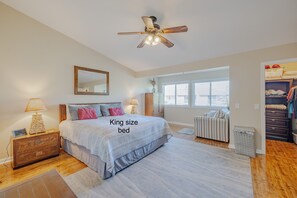 2 bedrooms, desk, iron/ironing board, free WiFi