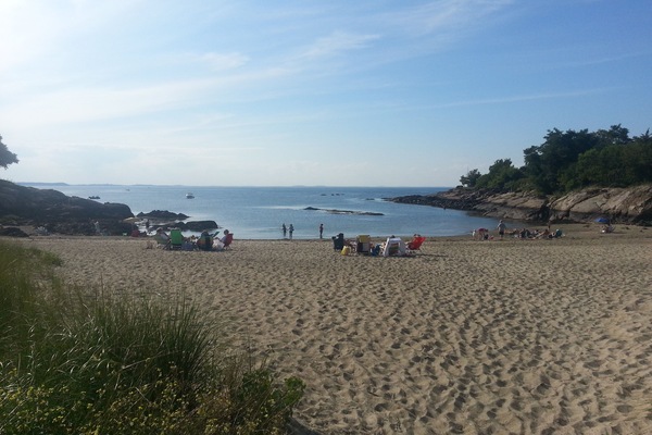 In Strandnähe, Liegestühle, Strandtücher