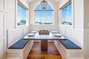 Dining - Premier Oceanfront Dog Friendly w/ Pool, Hot Tub, Elevator, Theater, Game Room (Salvo)