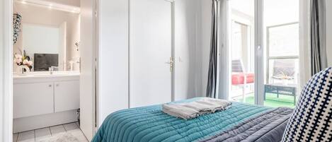 1 bedroom, WiFi, bed sheets, wheelchair access