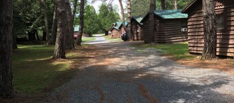 One bedroom cottage - Family owned/operated since 1923