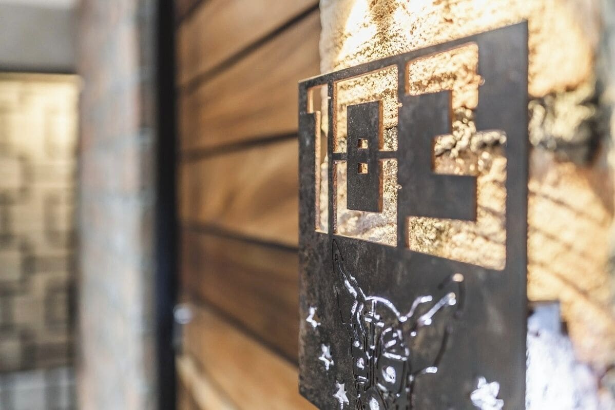 suite 103 : one king bed | premium bedding, memory-foam beds, individually decorated