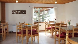 Breakfast area - Hotel El Coihue (Pucón)