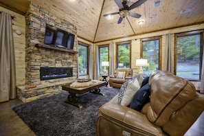 TV, fireplace
