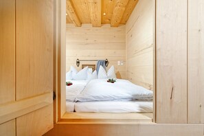 3 habitaciones y caja de seguridad en la habitación