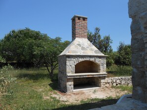 Grill-/Picknickplatz